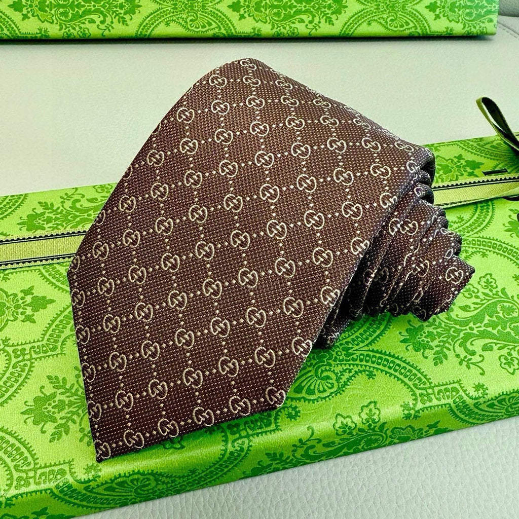 Gucci Style Men's GG Diamond Jacquard Silk Tie
