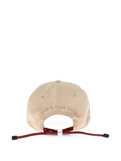 DSQUARED2 Upside Down logo-plaque distressed-detailing baseball cap