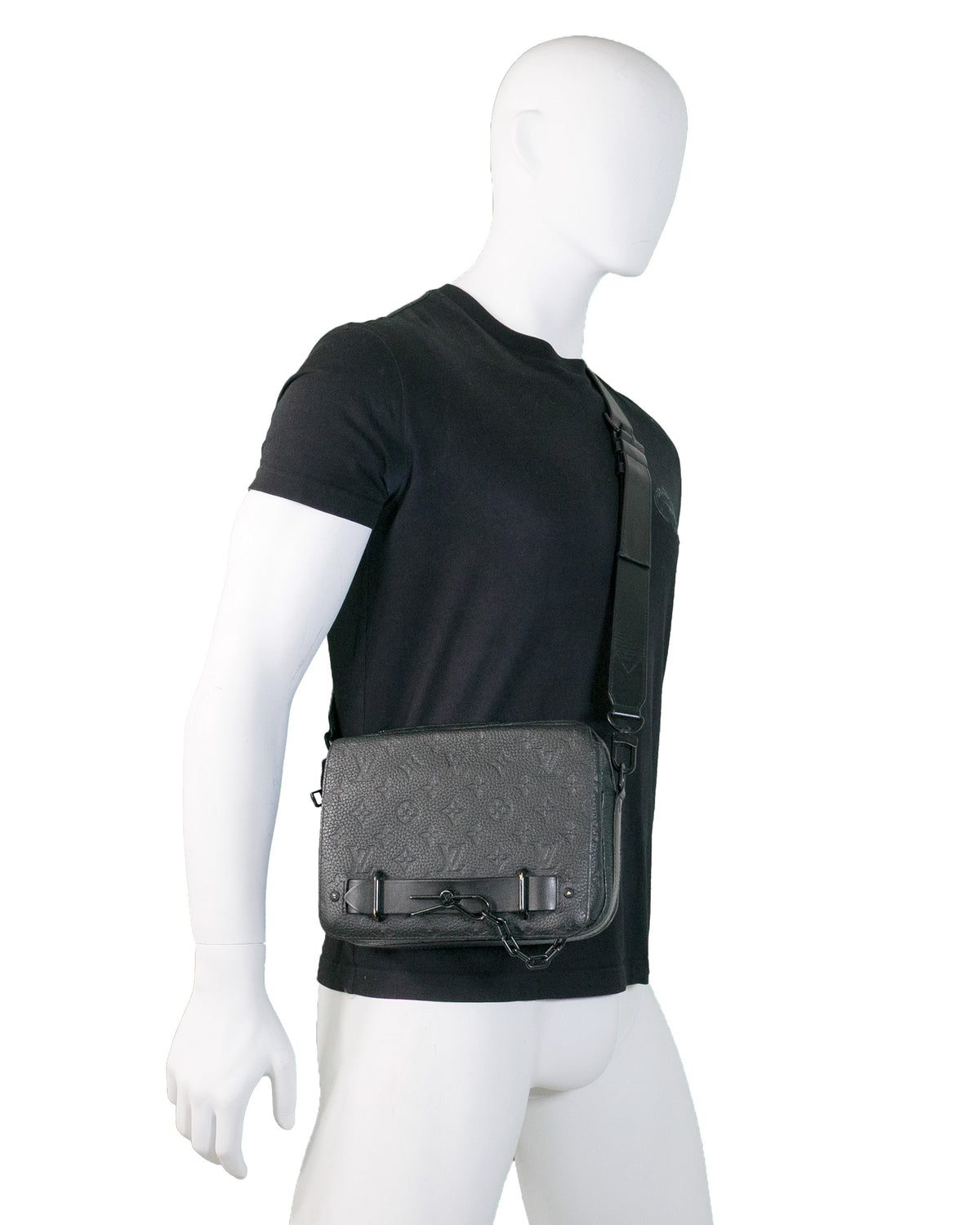Louis Vuitton Wearable Wallet Bag