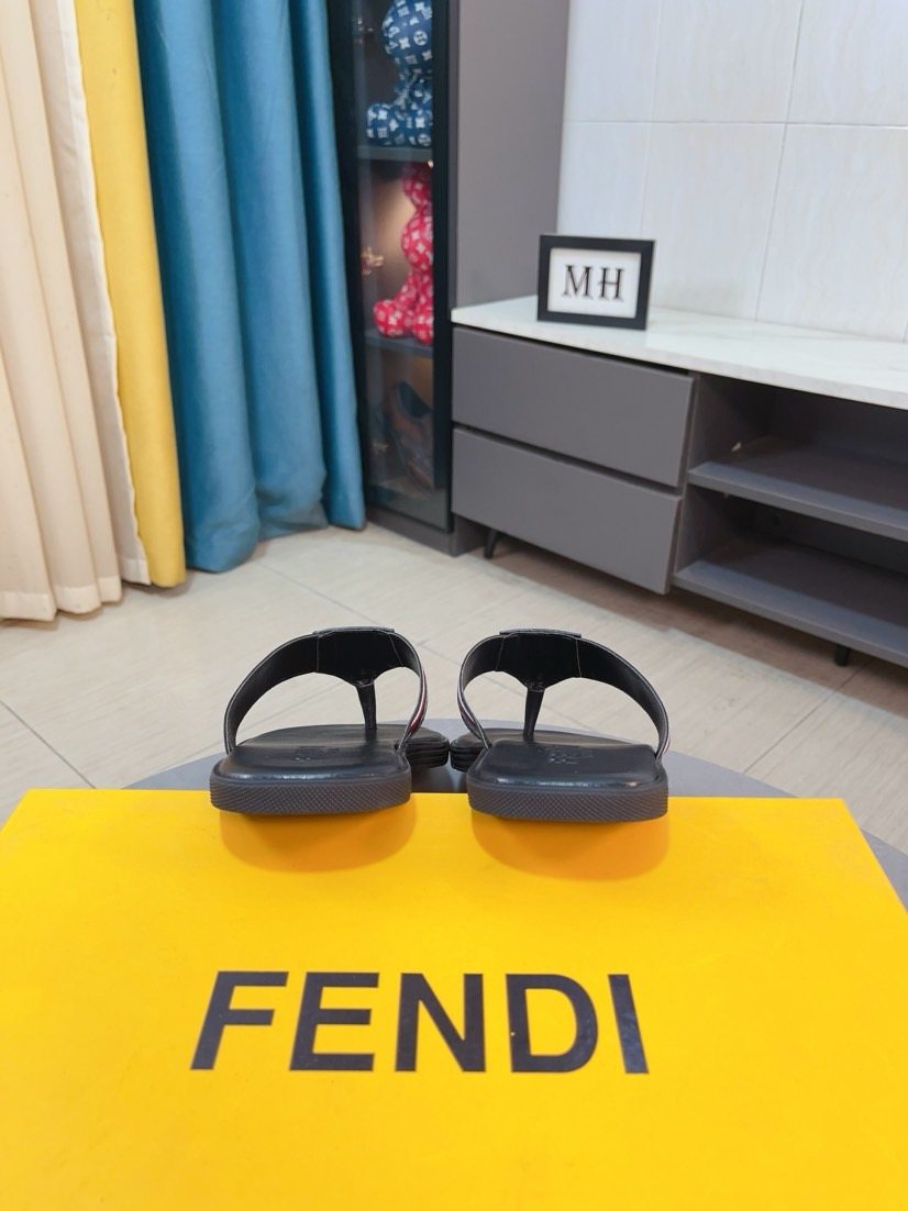 Fendi Men's Striped Thong Sandals