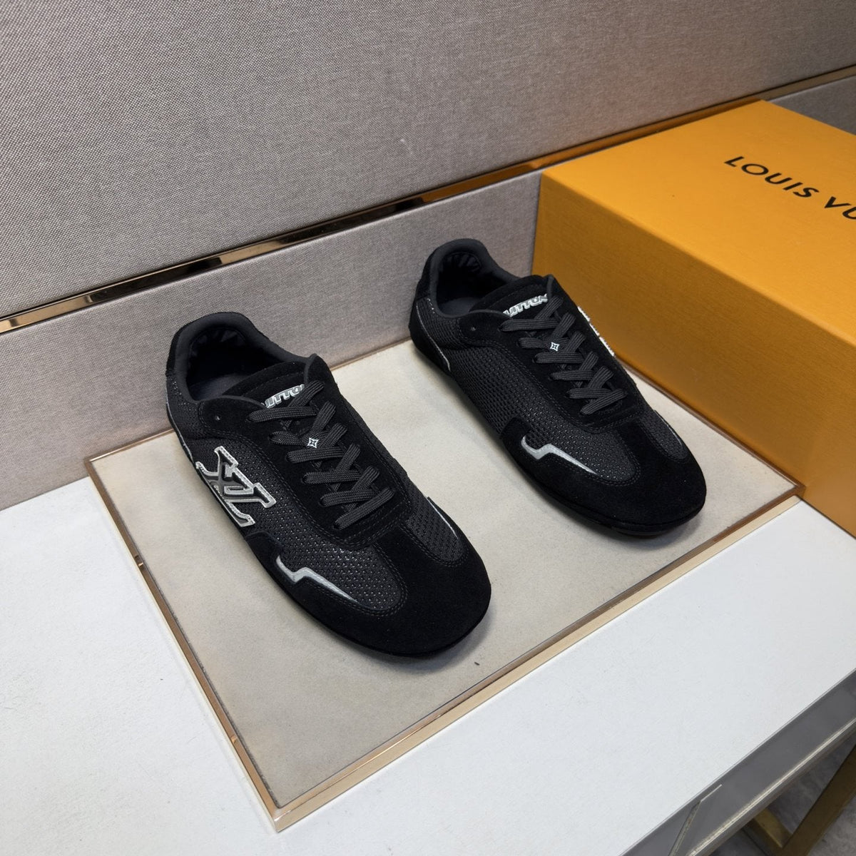 Louis Vuitton Men's Multi-Panel Low-Top Sneakers