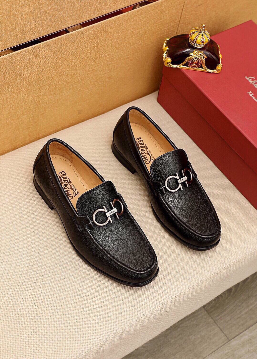 Ferragamo Men's Black Pebbled Leather Loafers